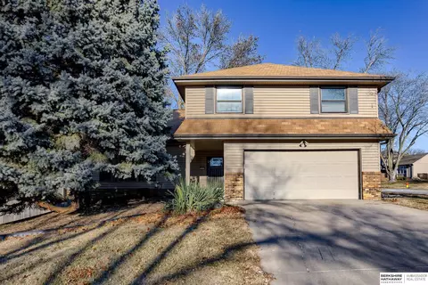 2506 S 154th Cir, Omaha, NE 68144