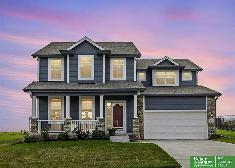  20917 Jeannie Ln, Gretna, NE 68028 photo 1