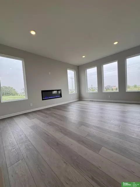 17609 Willit St, Bennington, NE 68007 photo 12