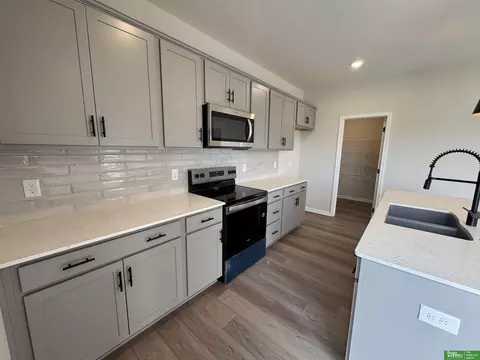 17609 Willit St, Bennington, NE 68007 photo 15