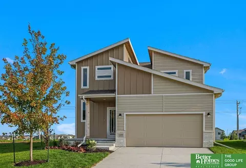17609 Willit St, Bennington, NE 68007