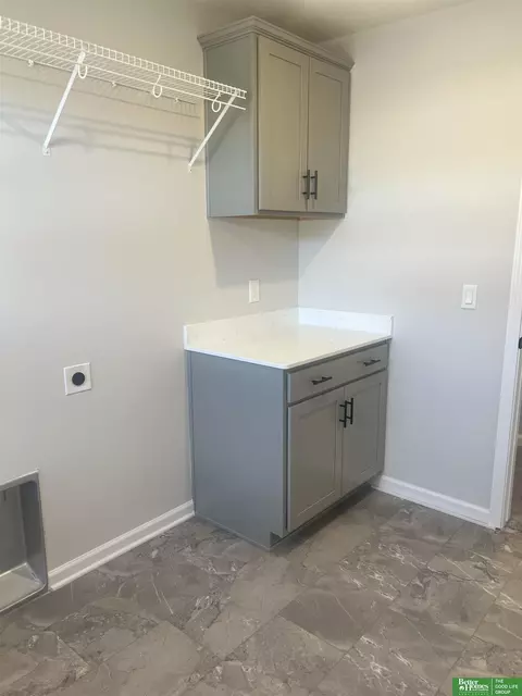 17609 Willit St, Bennington, NE 68007 photo 22
