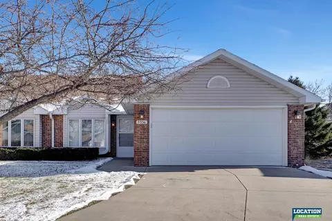 5336 Marigold Ct, Lincoln, NE 68521