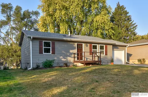 5029 N 93rd Ave, Omaha, NE 68134