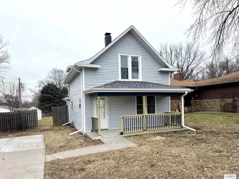 1016 N 51 St, Lincoln, NE 68504