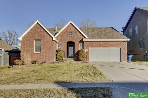 2616 Fairview St, Bellevue, NE 68147