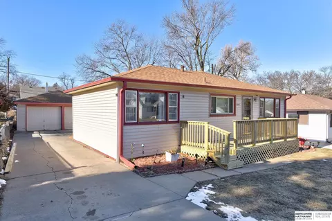 5316 N 48th Ave, Omaha, NE 68104