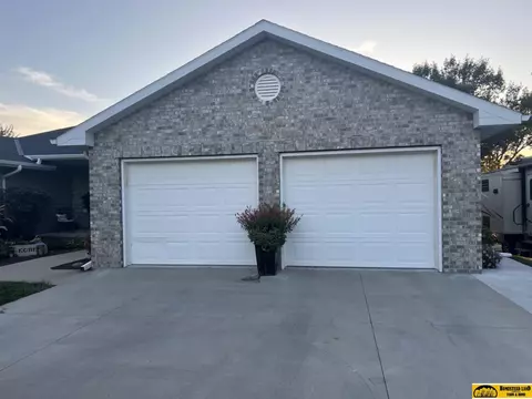 Exterior - 501 Madison St, Pickrell, NE 68422 photo 3 of 8
