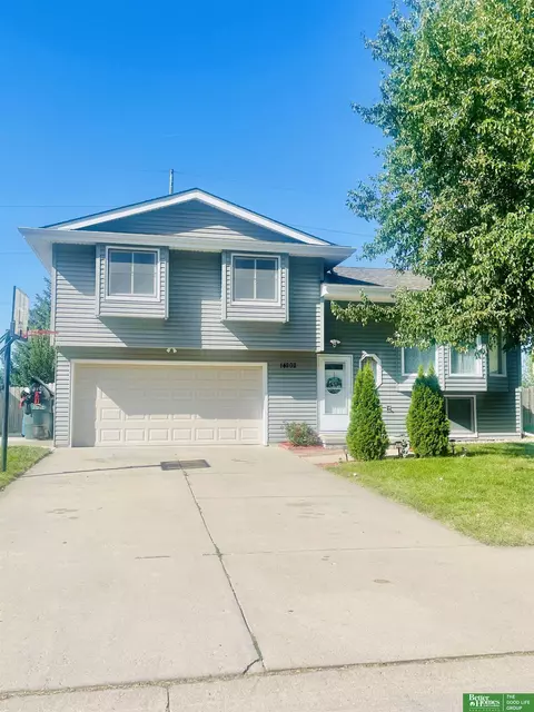 14202 Virginia St, Omaha, NE 68138