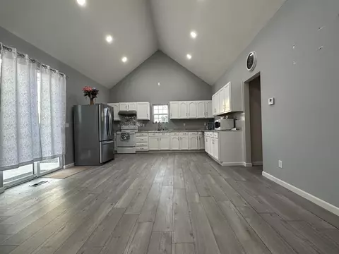 328 N Elm St, Dodge, NE 68633