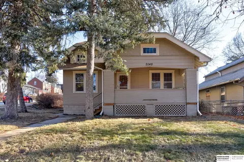 2049 N 50 St N, Omaha, NE 68104