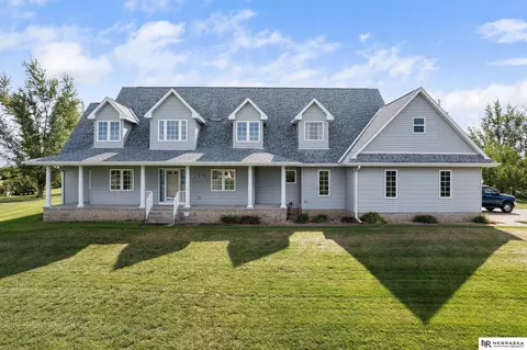 12905 S 223rd St, Gretna, NE 68028