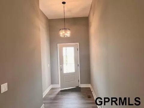 5401 Brook St, Bellevue, NE 68133 photo 3
