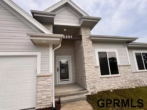 5401 Brook St, Bellevue, NE 68133 photo 2