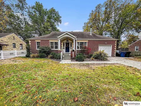 1501 Nemaha St, Lincoln, NE 68502