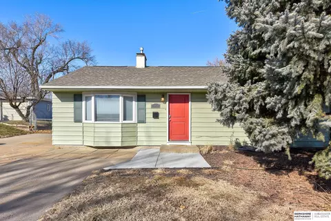 4010 Vinton St, Omaha, NE 68105