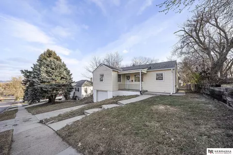 3115 Sheffield St, Omaha, NE 68112