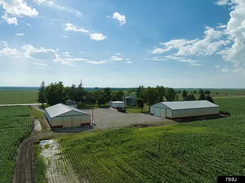3128 Austin Ave, Missouri Valley, IA 51555