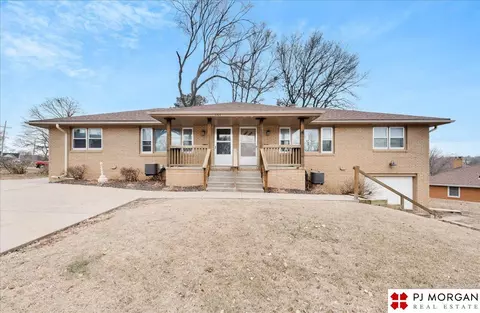 6767 Military Ave, Omaha, NE 68104