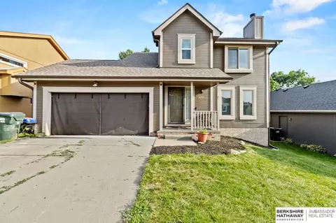 8311 Iowa St, Omaha, NE 68122