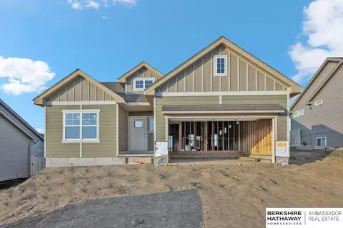 16864 Virginia St, Omaha, NE 68136