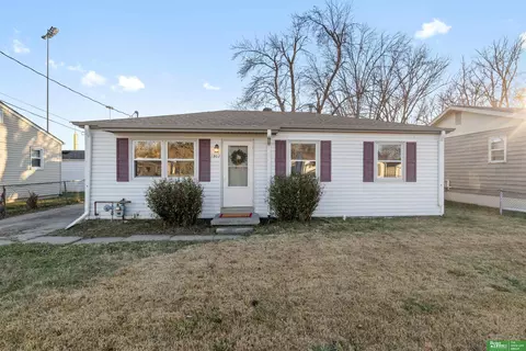 1903 Ave L Ave, Council Bluffs, IA 51501