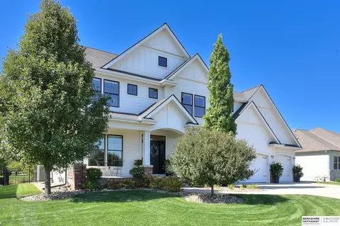 8008 N 281st Ave, Valley, NE 68064