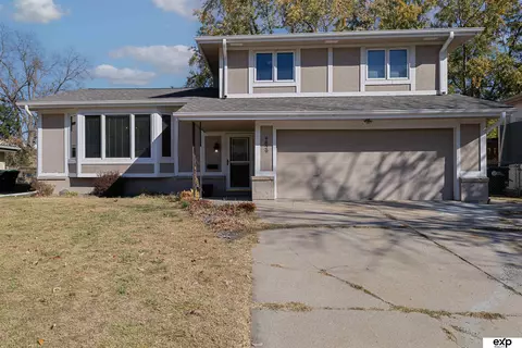 4829 S 92nd Ave, Omaha, NE 68127