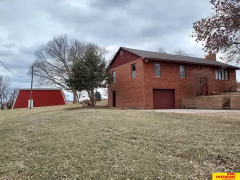 12613 24th Ave, Plattsmouth, NE 68048