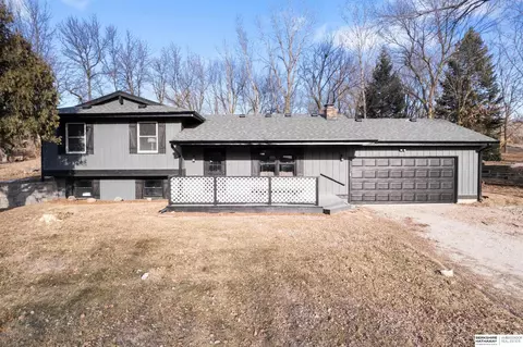 12052 Sumak Ln, Blair, NE 68008