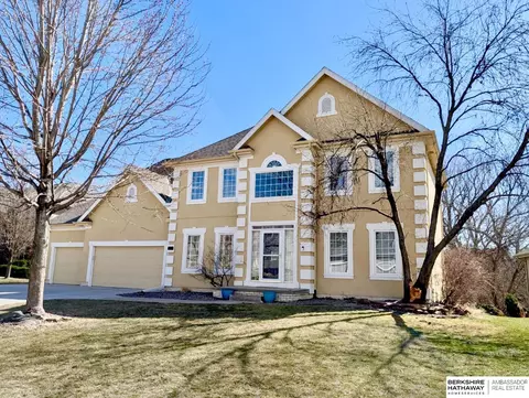 1703 S 179th St, Omaha, NE 68130