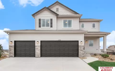 12009 S 107 Ave, Papillion, NE 68046