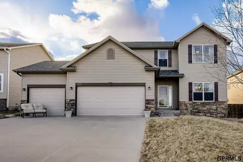 4126 N 174 Ave, Omaha, NE 68116