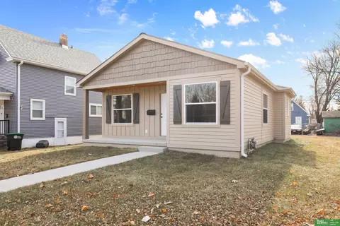 2607 Fort St, Omaha, NE 68111