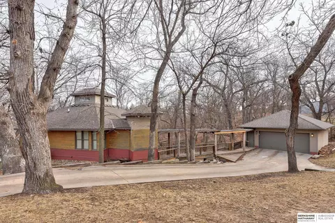 19815 Ewel Ct, Plattsmouth, NE 68048