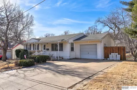 1902 Madison St, Bellevue, NE 68005
