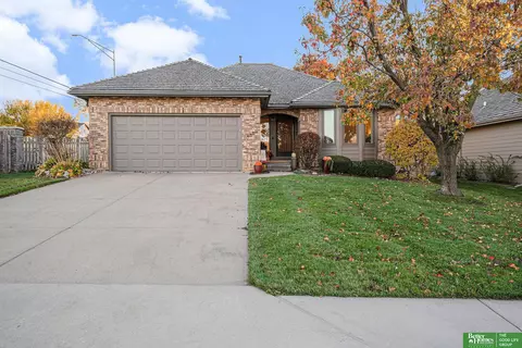 13205 Miami St, Omaha, NE 68164
