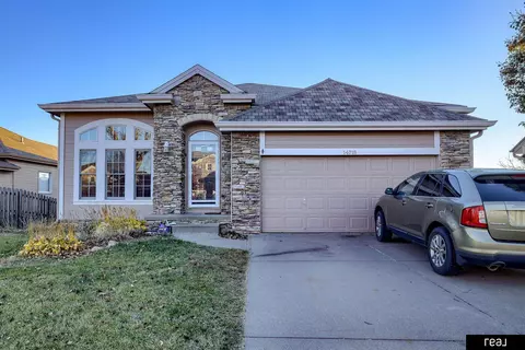 14715 Stone Ave, Omaha, NE 68116
