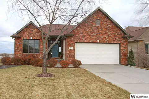5008 Woodland Hills Dr, Eagle, NE 68347