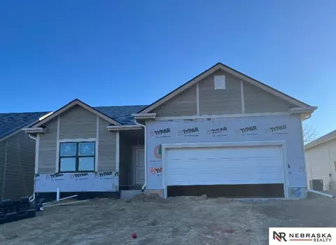 13206 S 42nd Ave, Bellevue, NE 68123