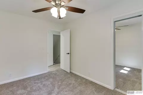 3211 Paddock Rd, Omaha, NE 68124 photo 22
