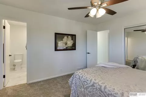 3211 Paddock Rd, Omaha, NE 68124 photo 27
