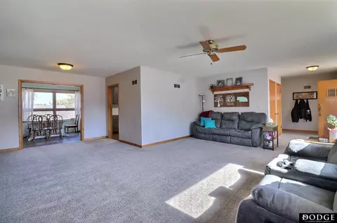 202 Elk St, Hooper, NE 68031 photo 3