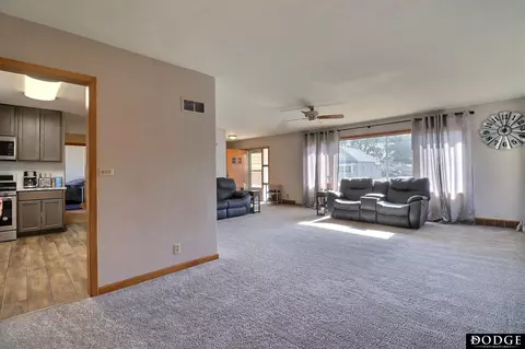 202 Elk St, Hooper, NE 68031 photo 5
