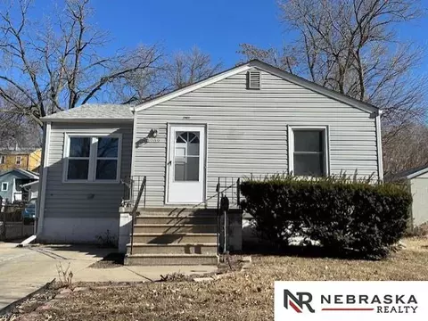 3909 N 55 St, Omaha, NE 68104