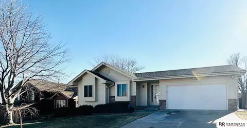 12405 Wirt St, Omaha, NE 68164