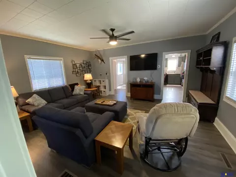 306 Main St, Alma, NE 68920 photo 7