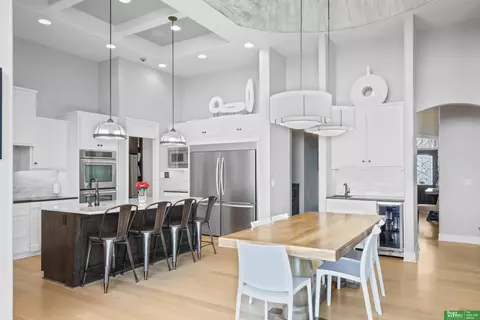 Kitchen - 23623 Hampton Rd, Elkhorn, NE 68022 photo 6 of 11
