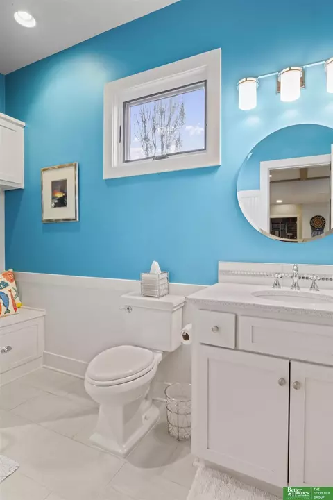 Bath - 23623 Hampton Rd, Elkhorn, NE 68022 photo 12 of 15