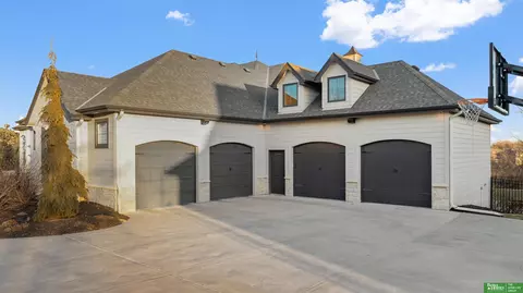 Exterior - 23623 Hampton Rd, Elkhorn, NE 68022 photo 3 of 16